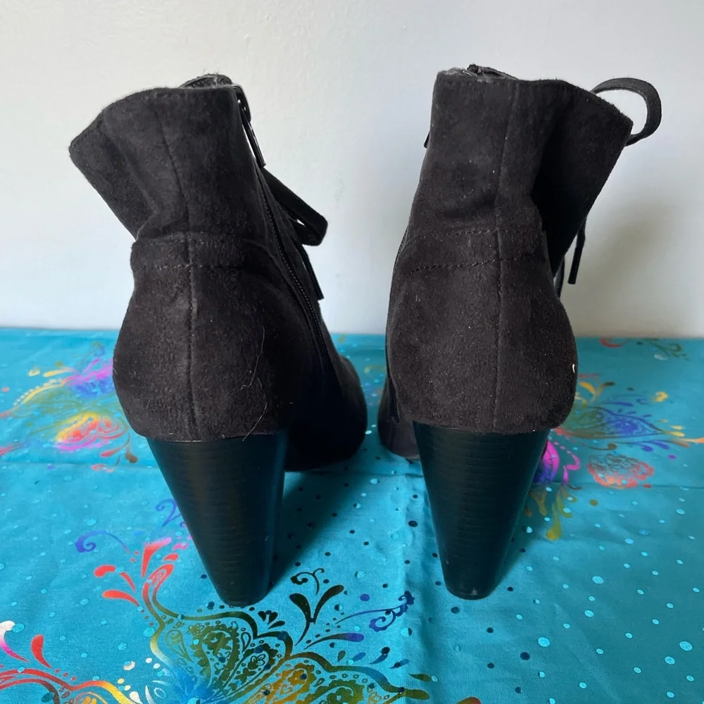 Fioni Black Lace-Up Booties, Size 8
